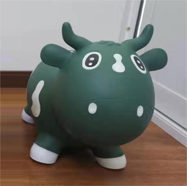 KidZZfarm: Играчка за скачане "Кравичката Бела" Мачта зелено