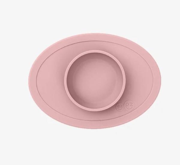 Ezpz Обучителна, силиконова, мъничка купа с вградена вакуумна подлжка 4 + месеца Tiny Bowl Blush