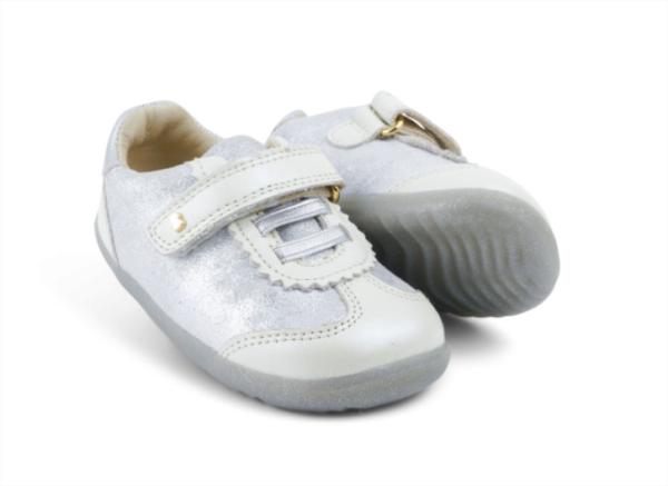 Bobux: iWalk Sprite: Кожени детски обувки Pearl + Silver Cloud