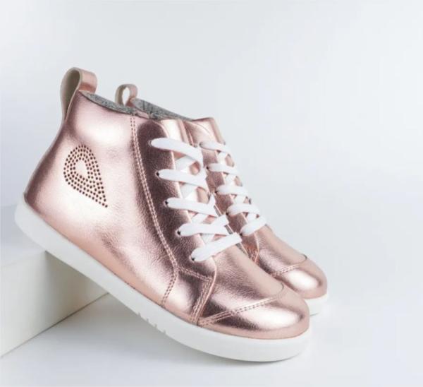 Bobux: Kid+ (No. 27-33) Alley-Oop Gold Metallic