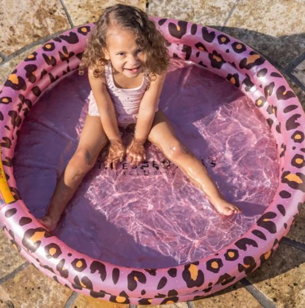 Swim Essentials: Надуваем басейн Ø100 см. с две въздушни камери за деца от 1 година "Rose Gold Leopard"