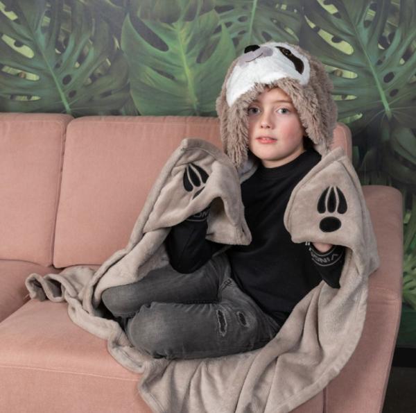 Noxxiez Одеяло с качулка и джобчета за ръце във формата на животно - Ленивец